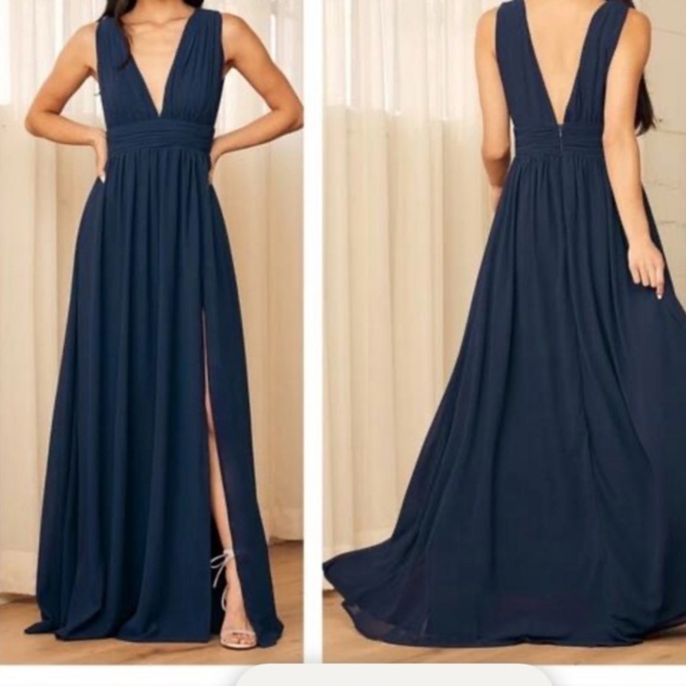 Elegant Deep Navy V-Neck Maxi Dress